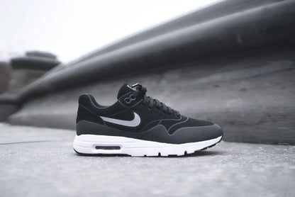 Nike WMNS Air Max 1 Ultra Moire - Black / Metallic Silver