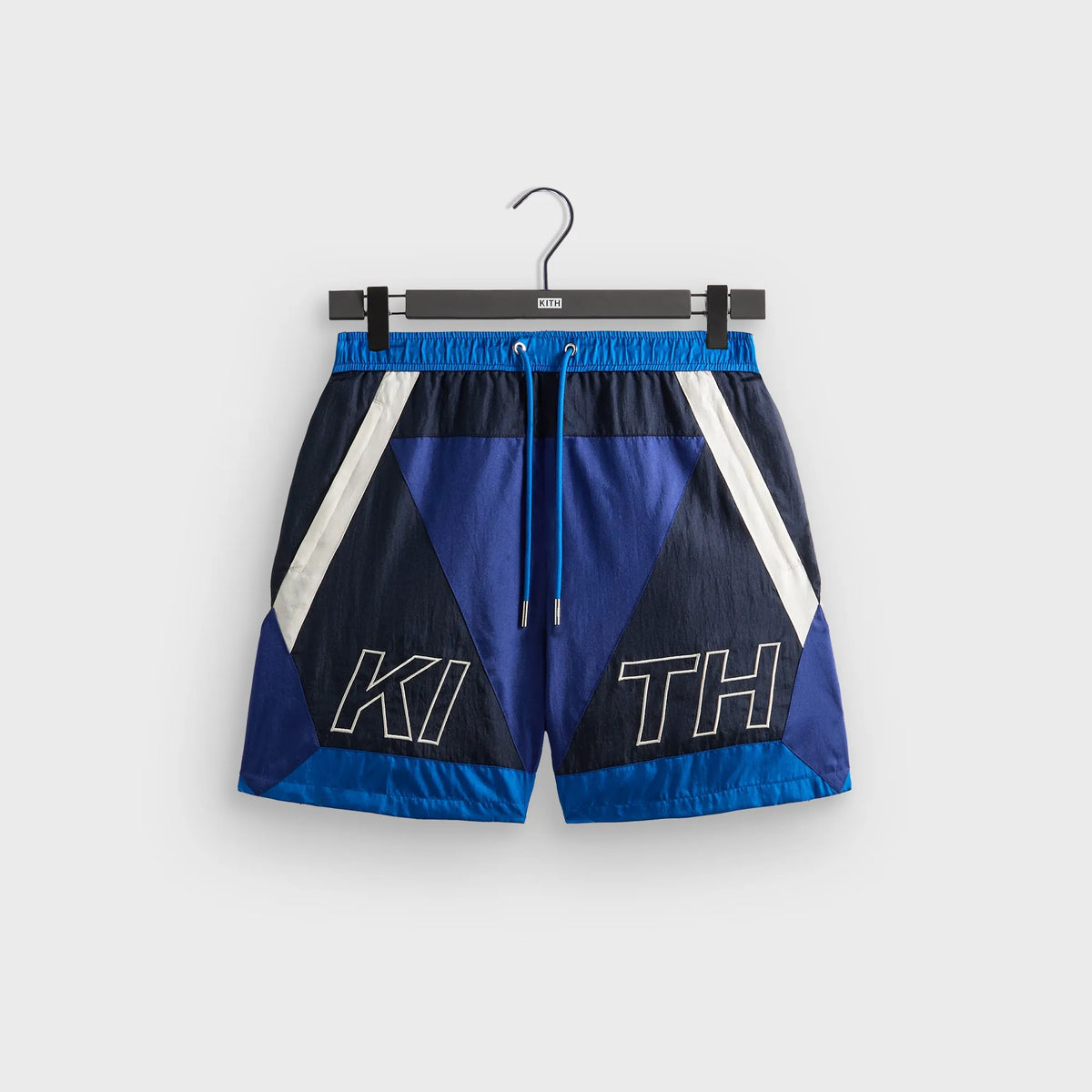 XS