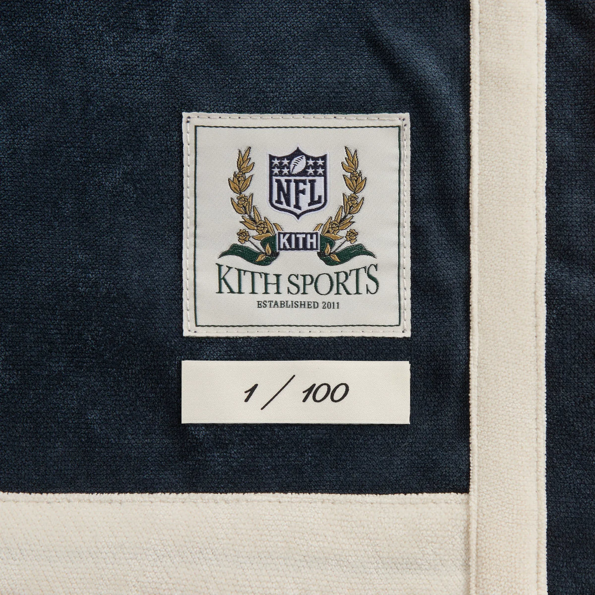 Kith & the NFL for the Chicago Bears Leon Shirt - Nocturnal
