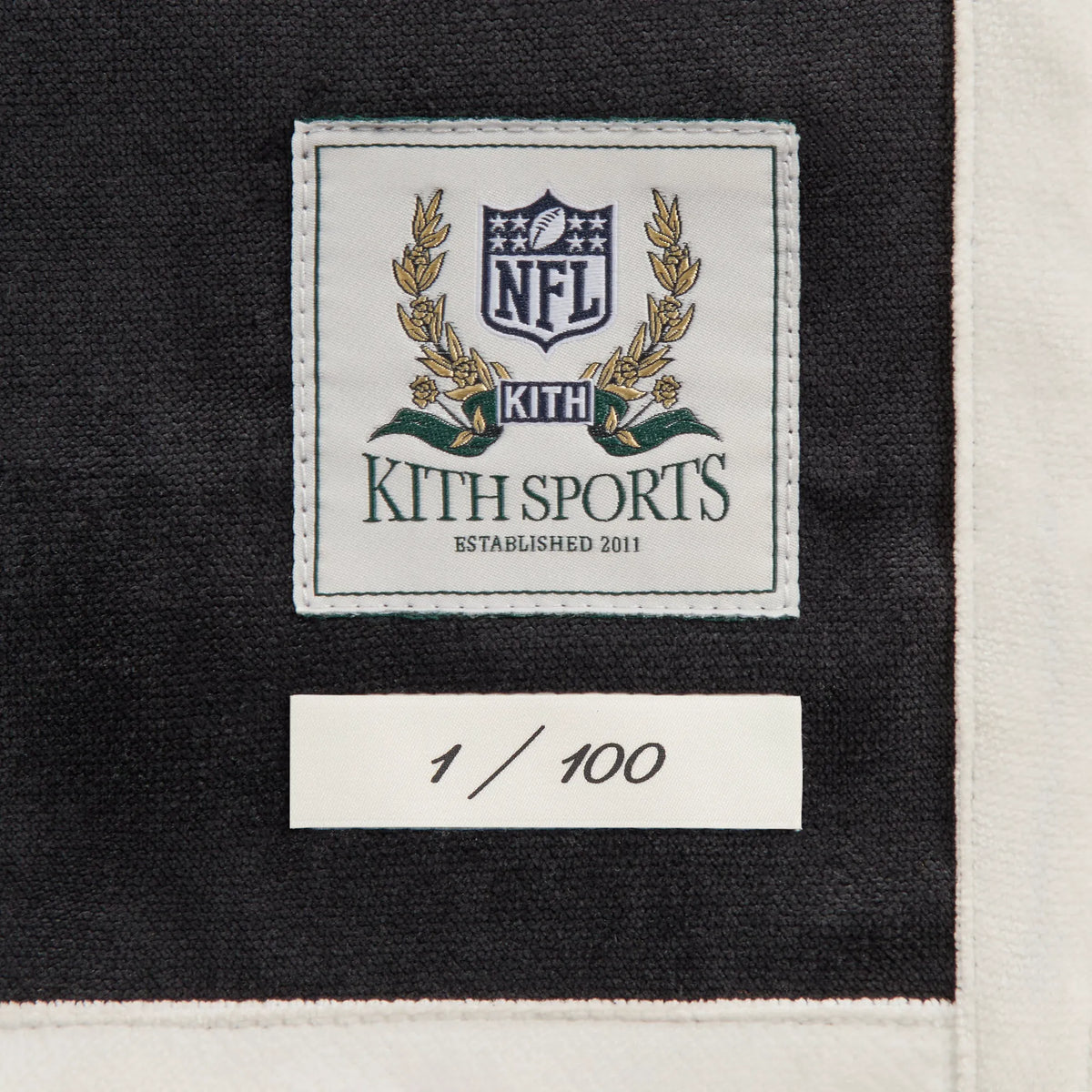 Kith & the NFL for the Cincinnati Bengals Leon Shirt - Black