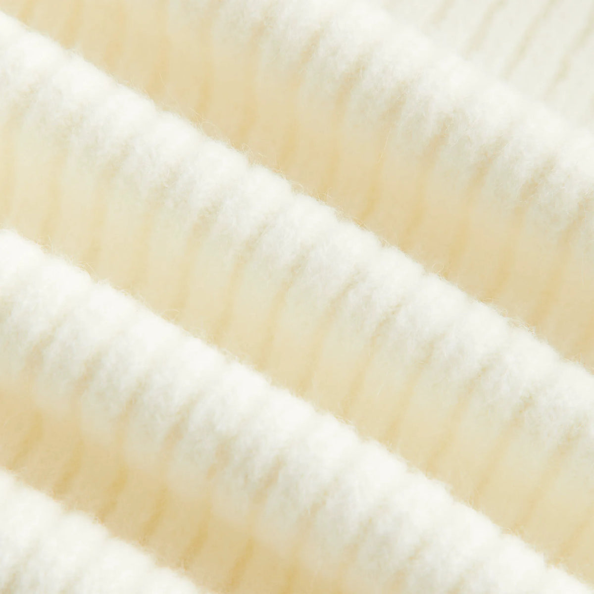 Kith Women Ina Cowlick Fur Track Zip - Sandrift