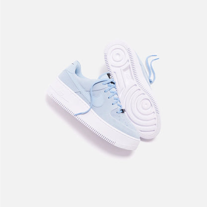 Nike WMNS Air Force 1 Sage Low- Light Armory Blue / White